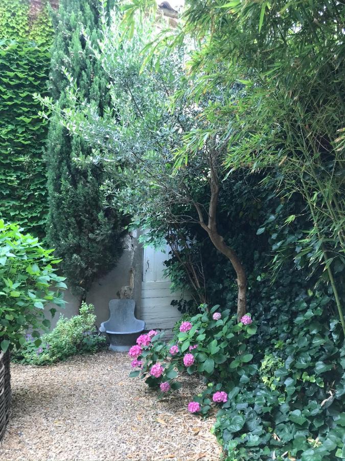 Le Logis Blanc Bed&Breakfast Coursan 外观 照片